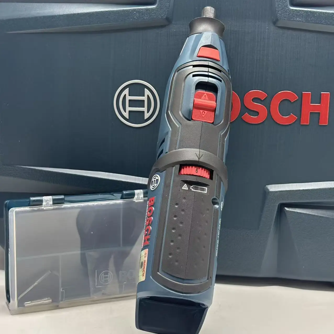 Lithium Battery 12V - جلاخة بوش GRO 12V-35 احترافية قابلة